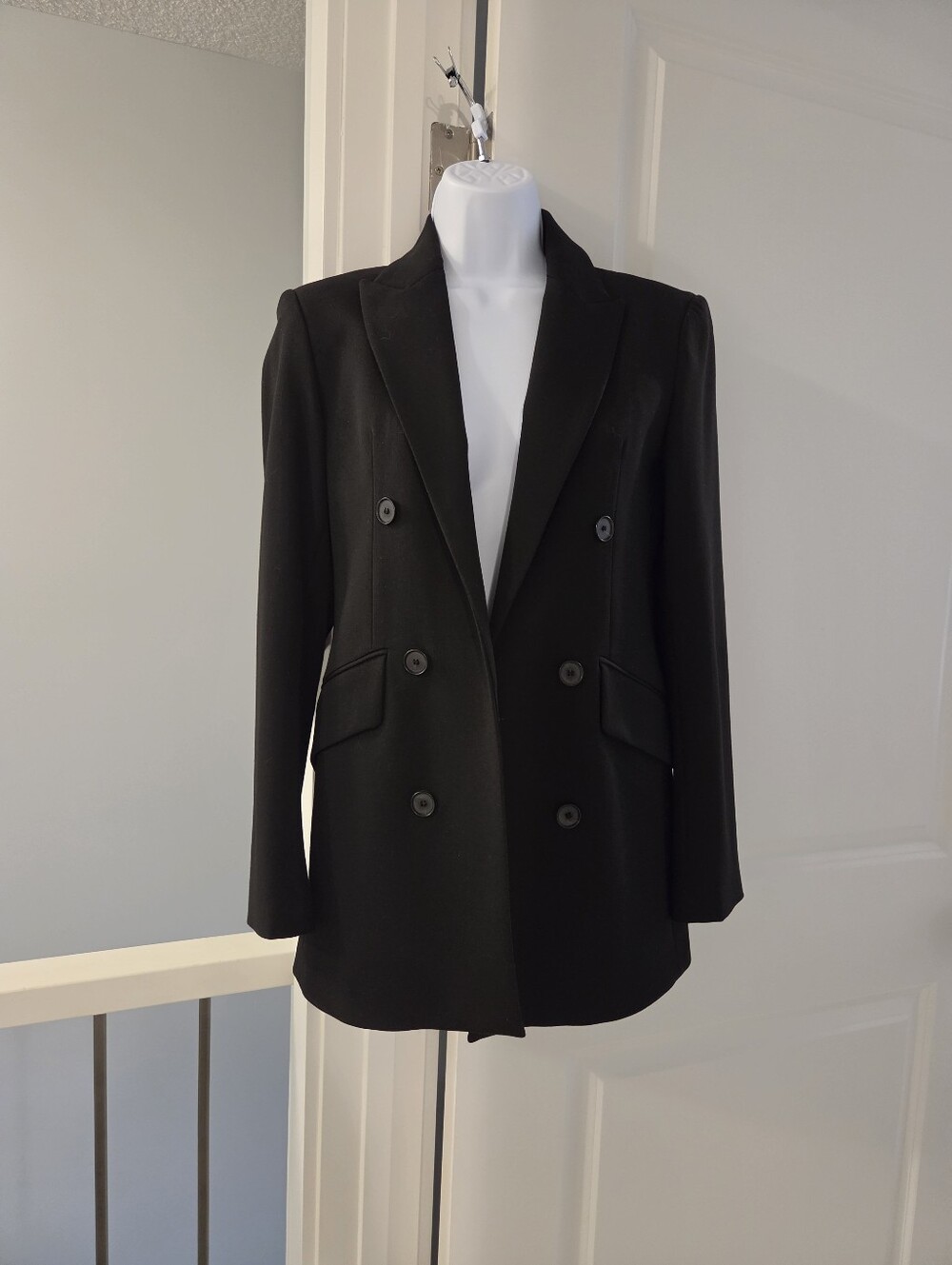 Zara Black Double-Breasted Women's Blazer XS